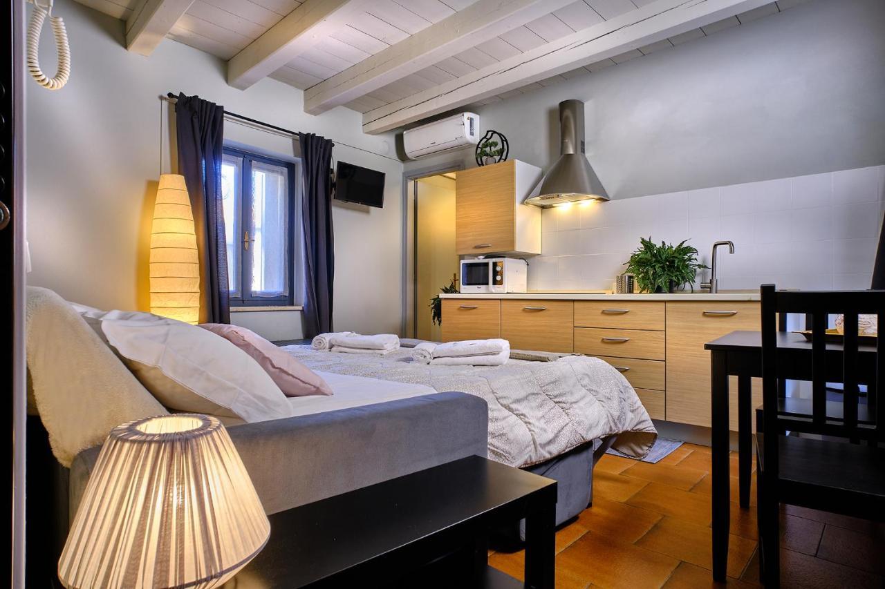 La Zulina Apartment Verona Bagian luar foto